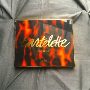 🔥 Toasted Tartelette Tarte Eyeshadow Pallet 🔥